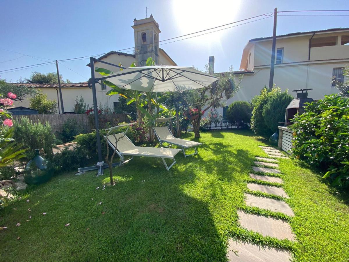 Casa Vittoria Villa Camaiore Exterior photo